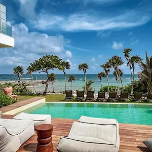 Hotel 15 Minutes From - Siete Gotas, Tulum